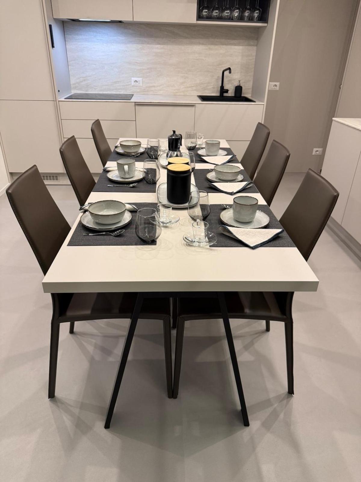 Ferienwohnung Luxury House In Milano Pietrasanta 130 Mq Exterior foto