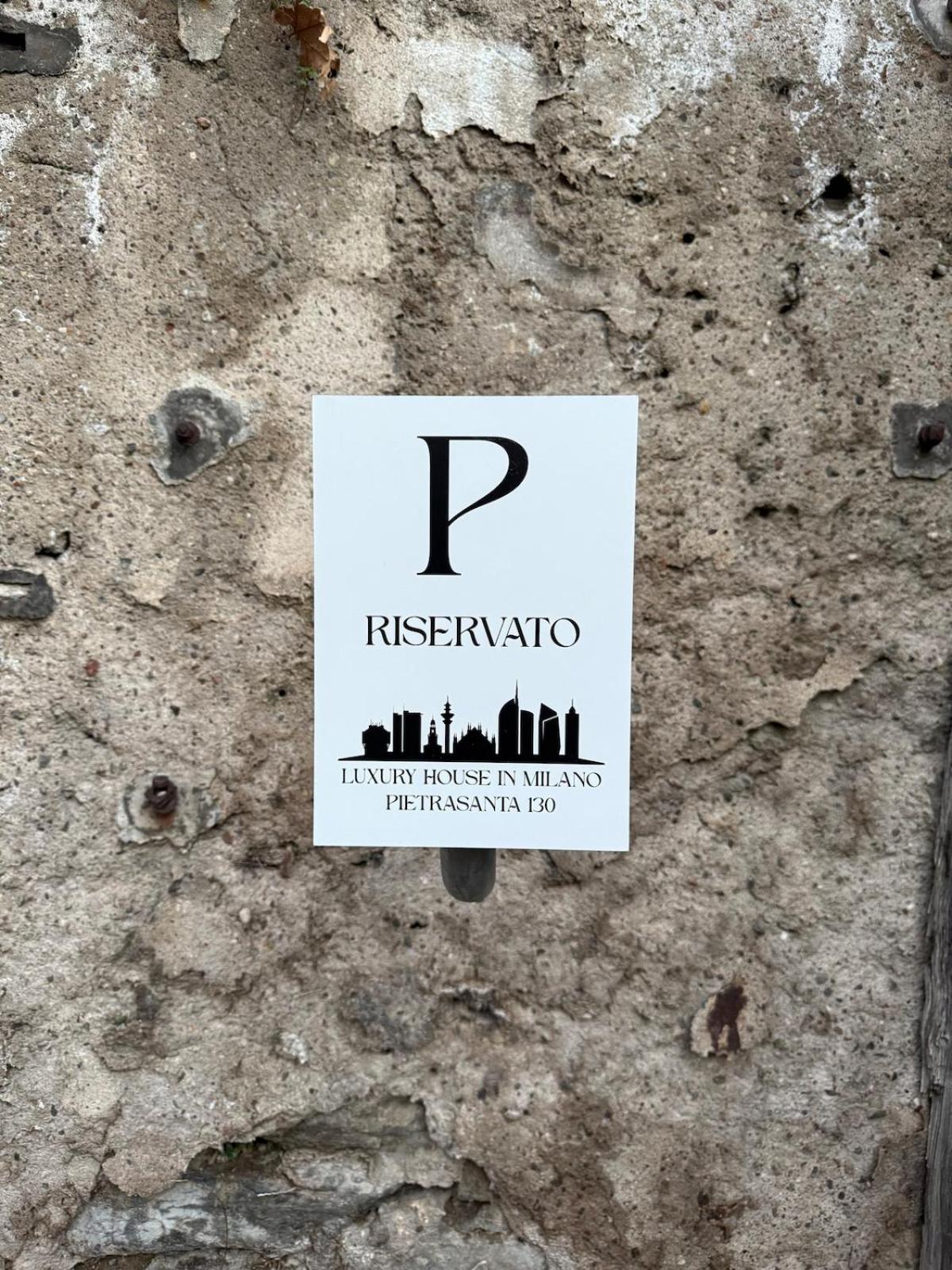 Ferienwohnung Luxury House In Milano Pietrasanta 130 Mq Exterior foto